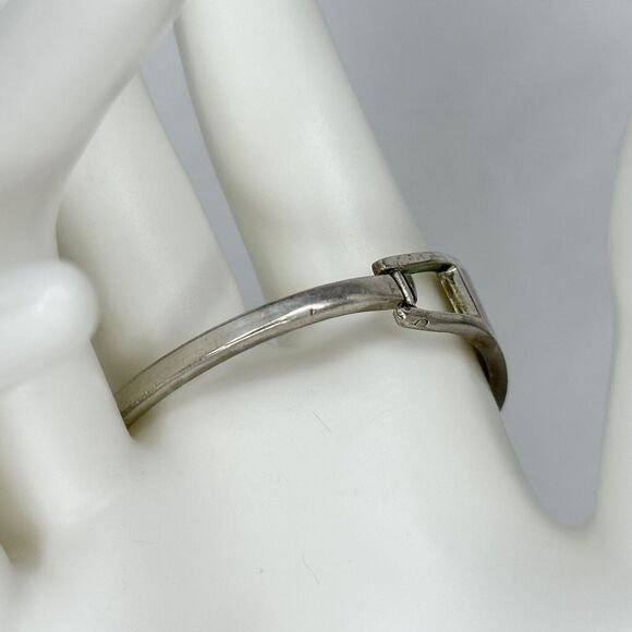 Vintage Silver Tone Abalone Shell Flower Inlay Hinge Child's Bangle ✨ - Picture 9 of 10